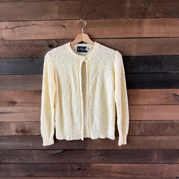 Vintage LeRoy Knitwear Cream Textured Cardigan Pearl Buttons Soft Knit L - Picture 3 of 9